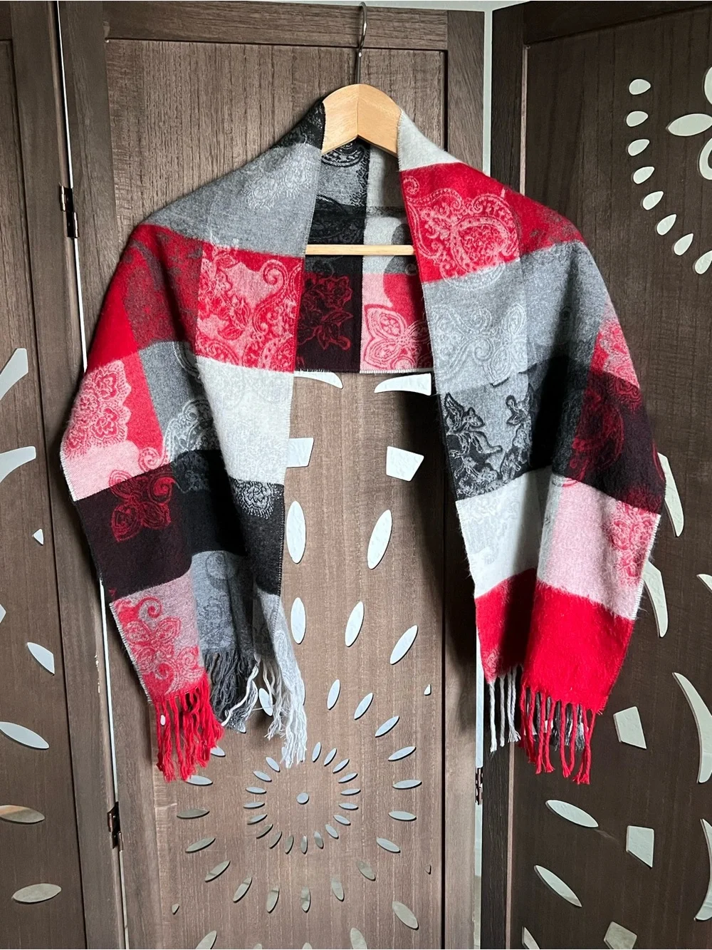 V. FRAAS Red, Black & Gray Plaid Fringe Wrap Scarf